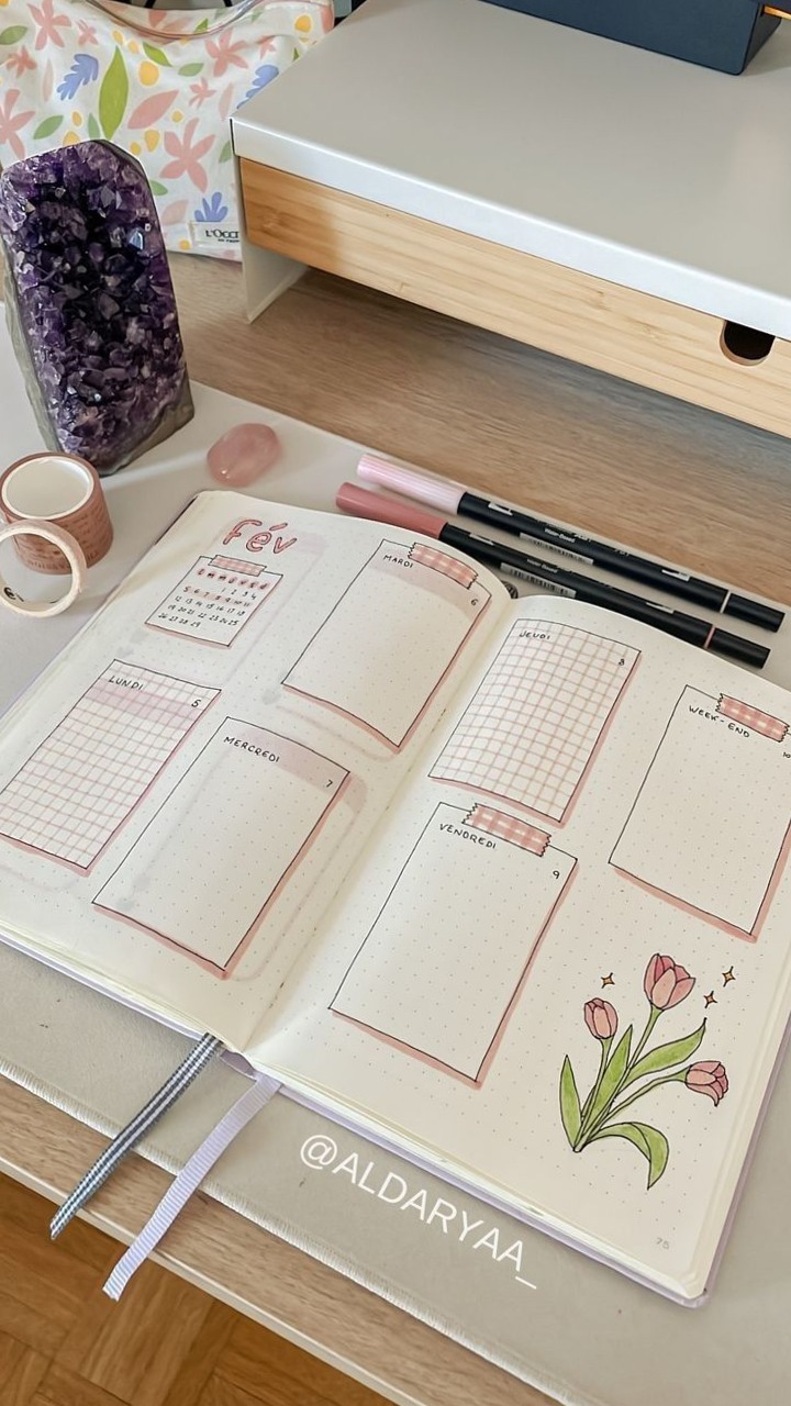 Creative Journaling for Digital Planners & Designers — 📊 🖇️ dream life manifestation