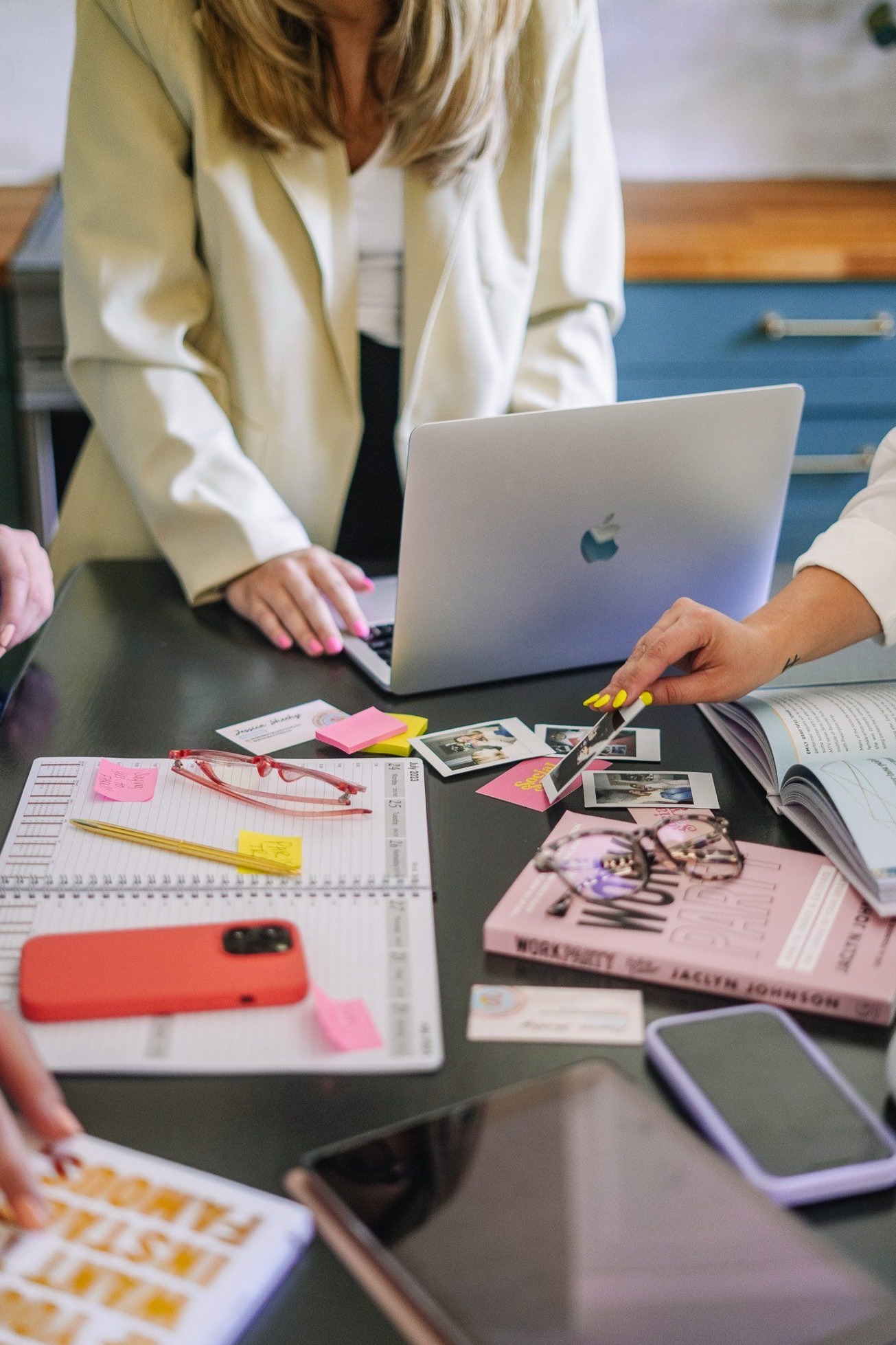 🤍 🌿 secret to staying productive: Content Ideas for Wedding Planners — Social Savvy