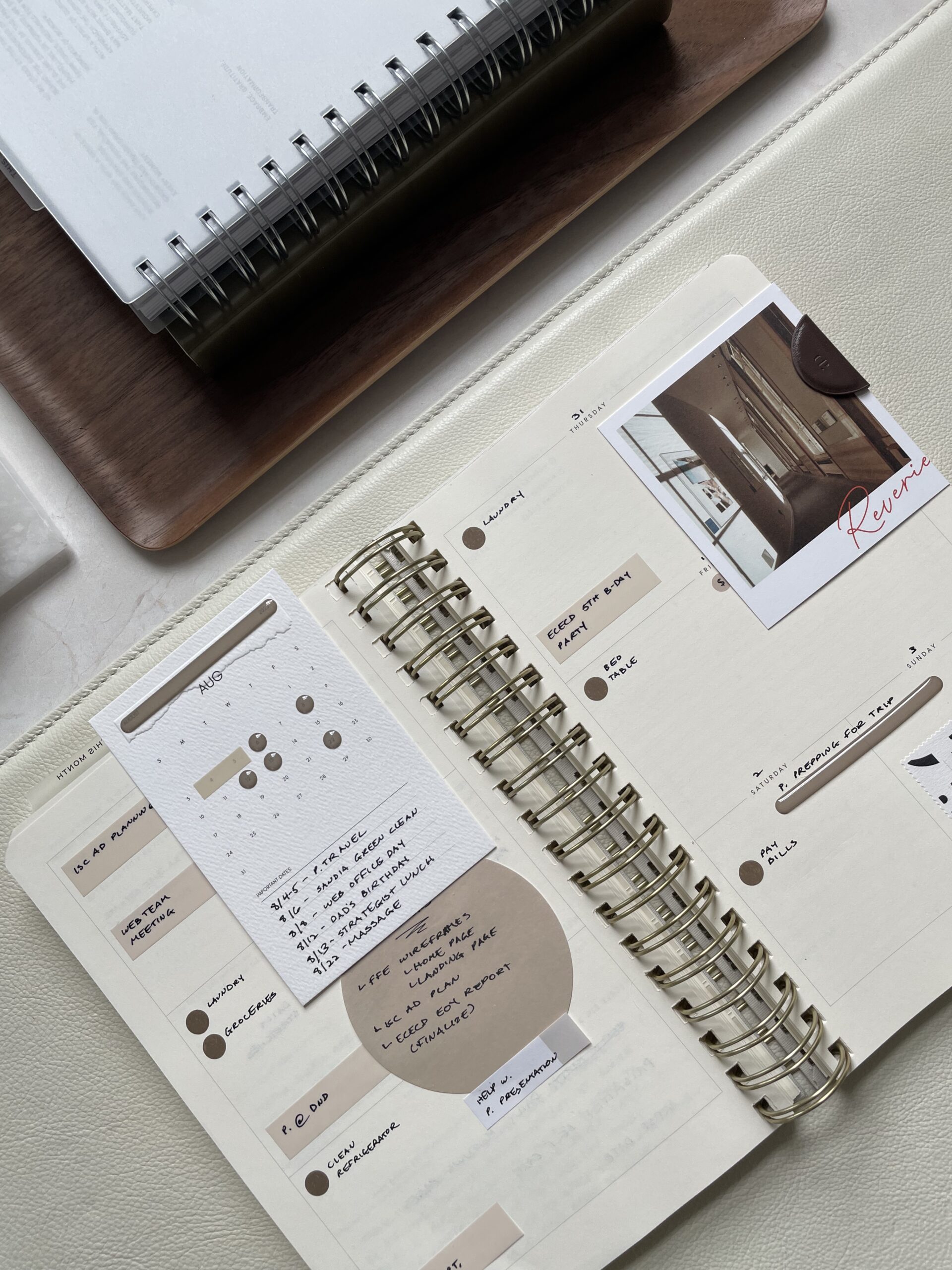 📍 🪄 stay inspired all year long: Minimalist Beige Weekly Planner Layout
