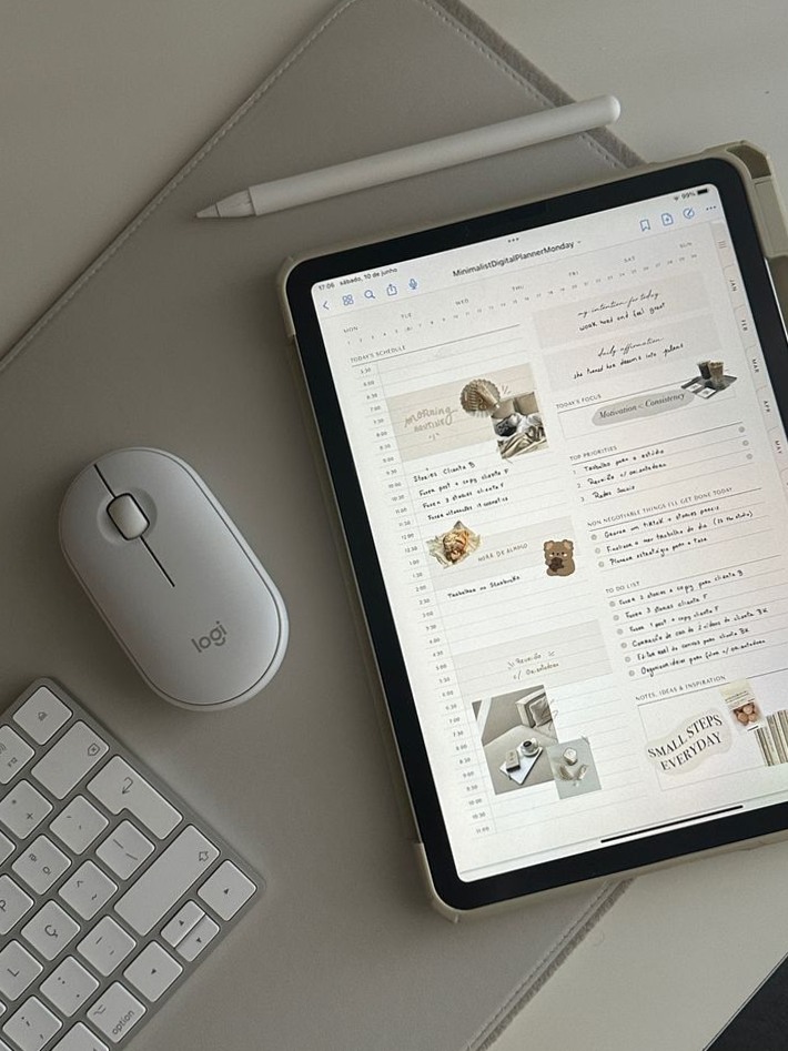 📊 📅 stay inspired all year long: Aesthetic Digital Planner | Creative Design Layouts