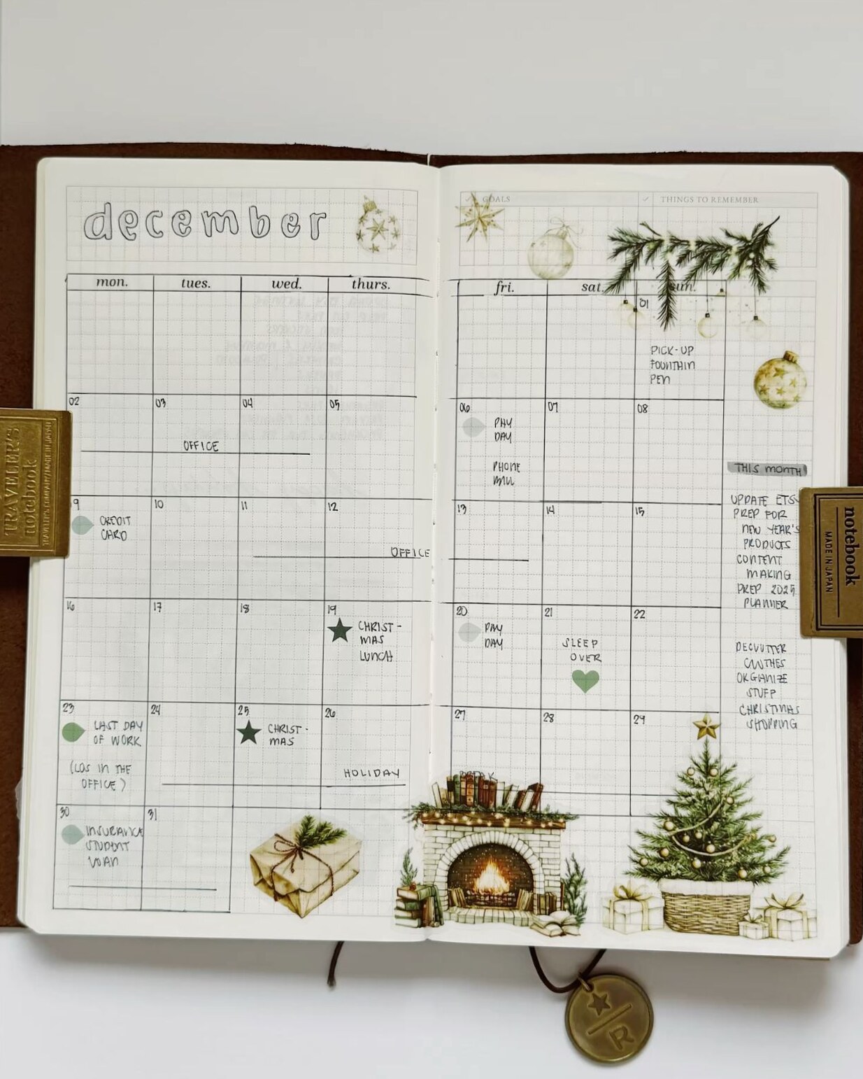 🍹 ☁️ 

The Secret To Staying Productive And Inspired This Year