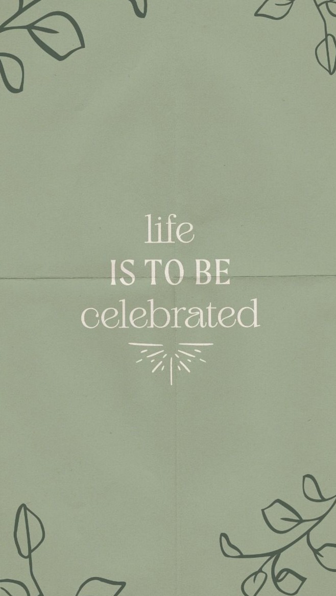 ⛪ 🖋️ 

The Secret To Staying Productive And Inspired This Year