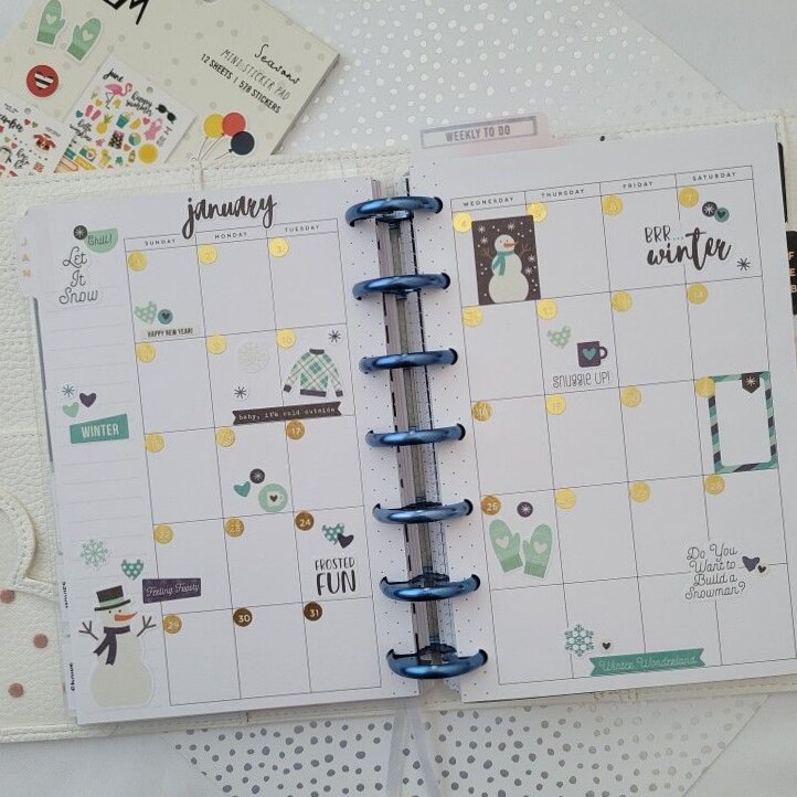 ☁️ ✅ 

The Secret To Staying Productive And Inspired This Year