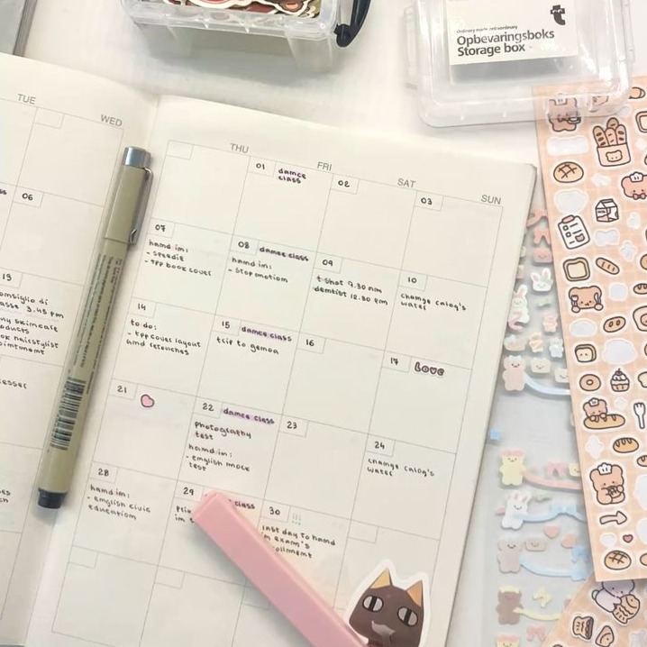 🥂 🥂 Elegant Heart Divider for Digital Design & Planners | stay inspired all year long