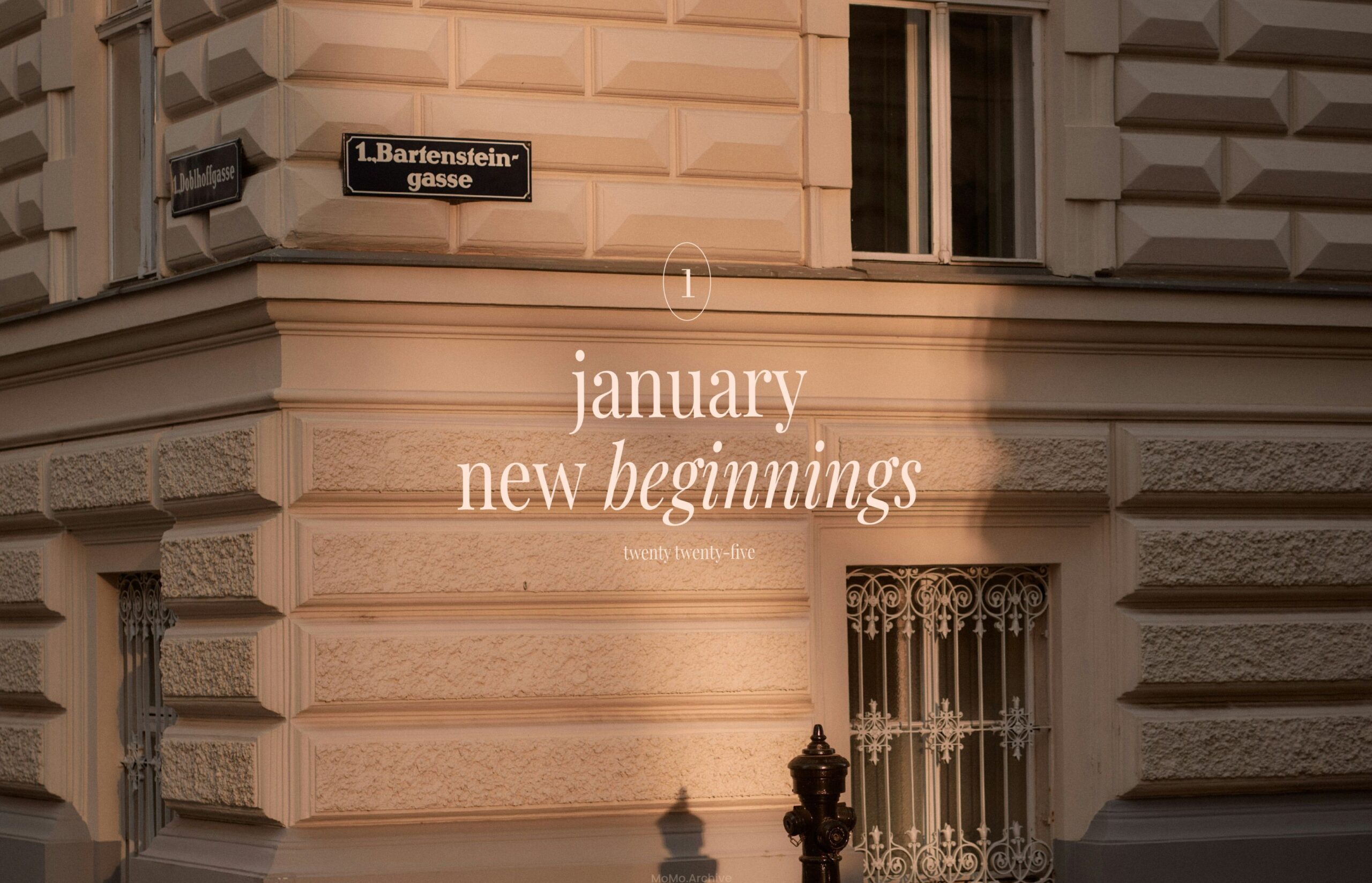 🖇️ 📝 secret to staying productive: 2025 January Desktop Wallpaper for Designers & Planners