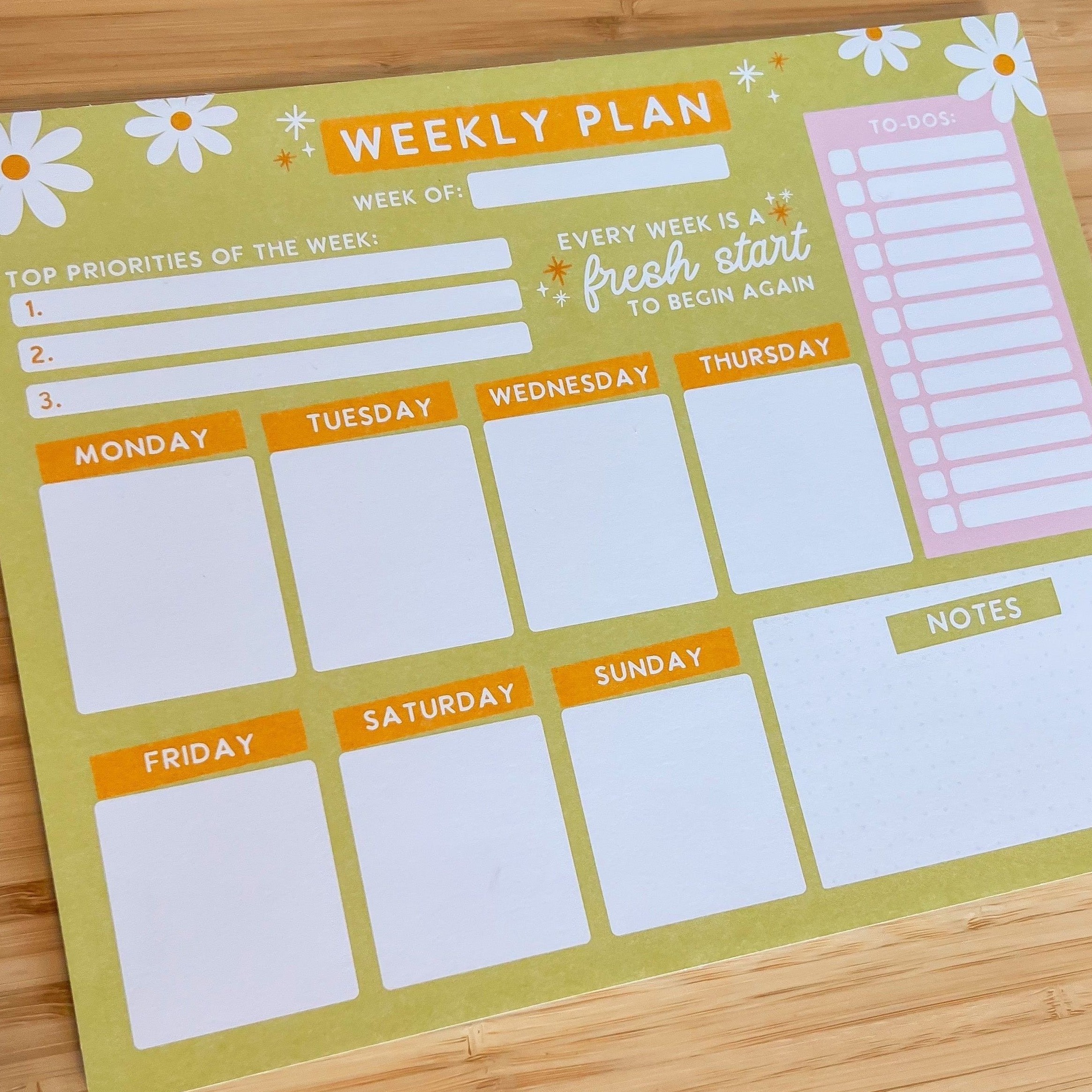 🤍 🌿 stay inspired all year long: Colorful Weekly Planner — 50 Sheets for Productivity & Organization