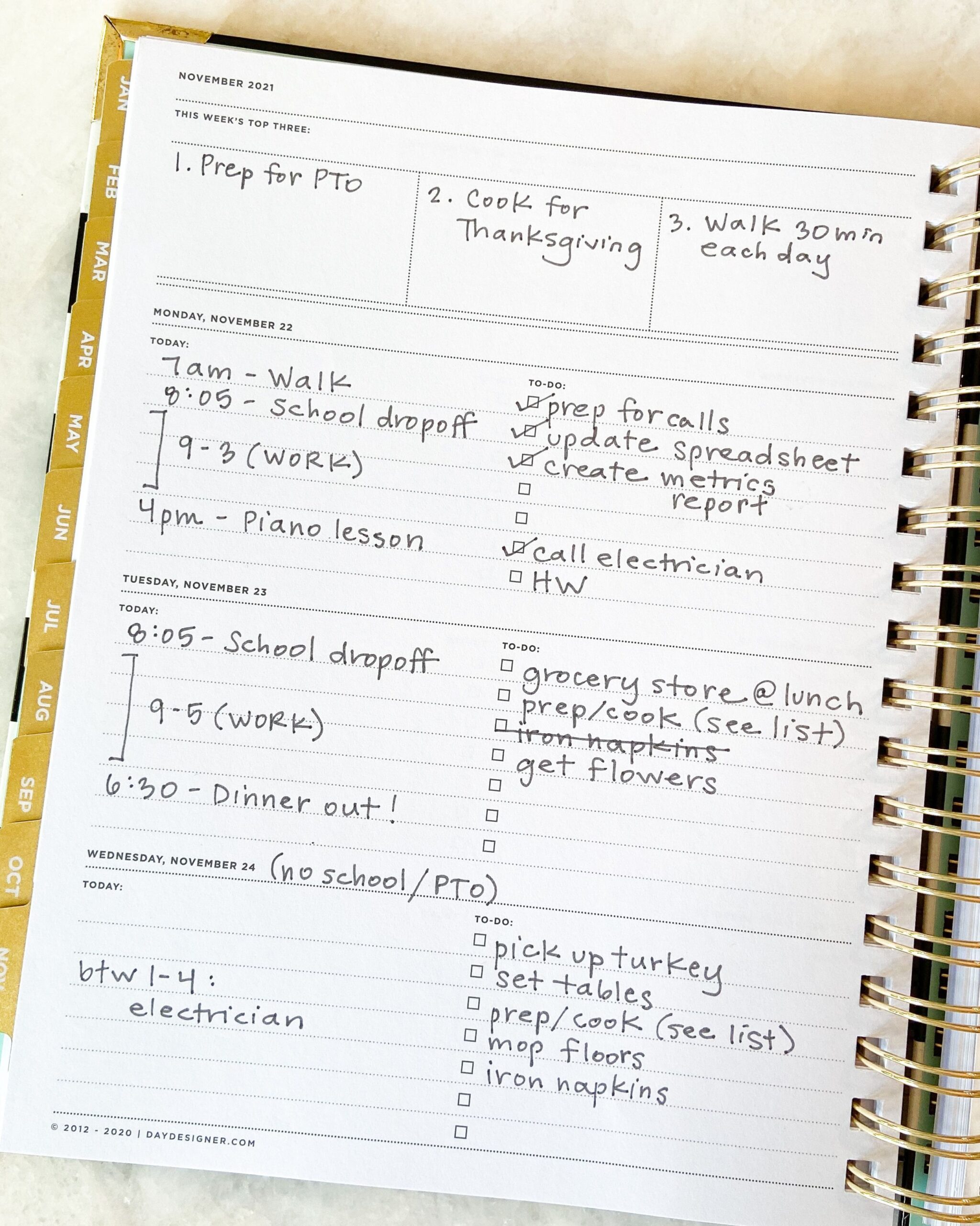 👰 💌 stay inspired all year long: Weekly Planning for Digital Design & Creative Planners