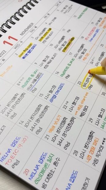 ✨ 🤍 stay inspired all year long: 2023 Planners and Diaries | Digital Design & Creative Assets