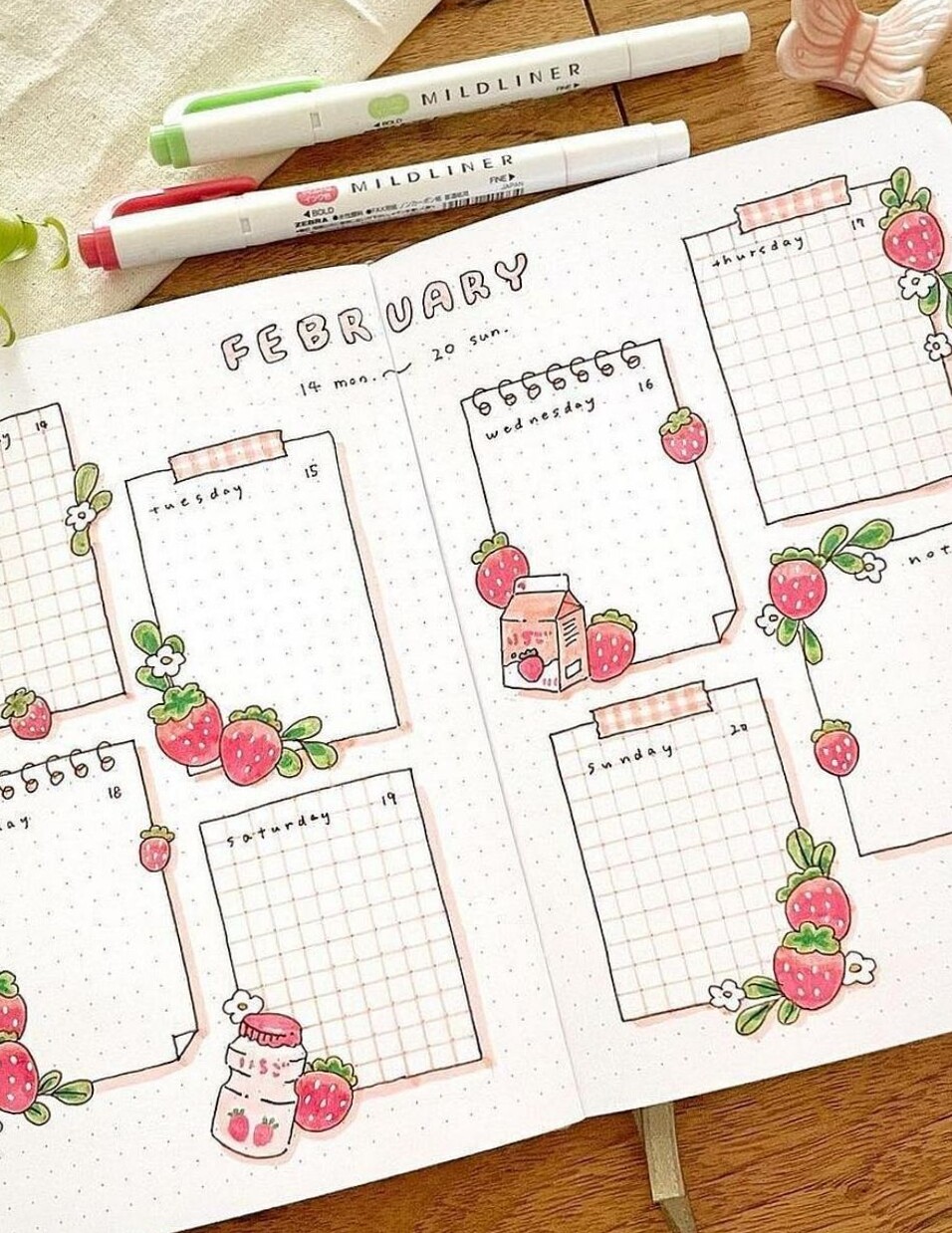 Strawberry Bullet Journal Weekly Spreads — Stylish Organization — 📝 📊 stay inspired all year long