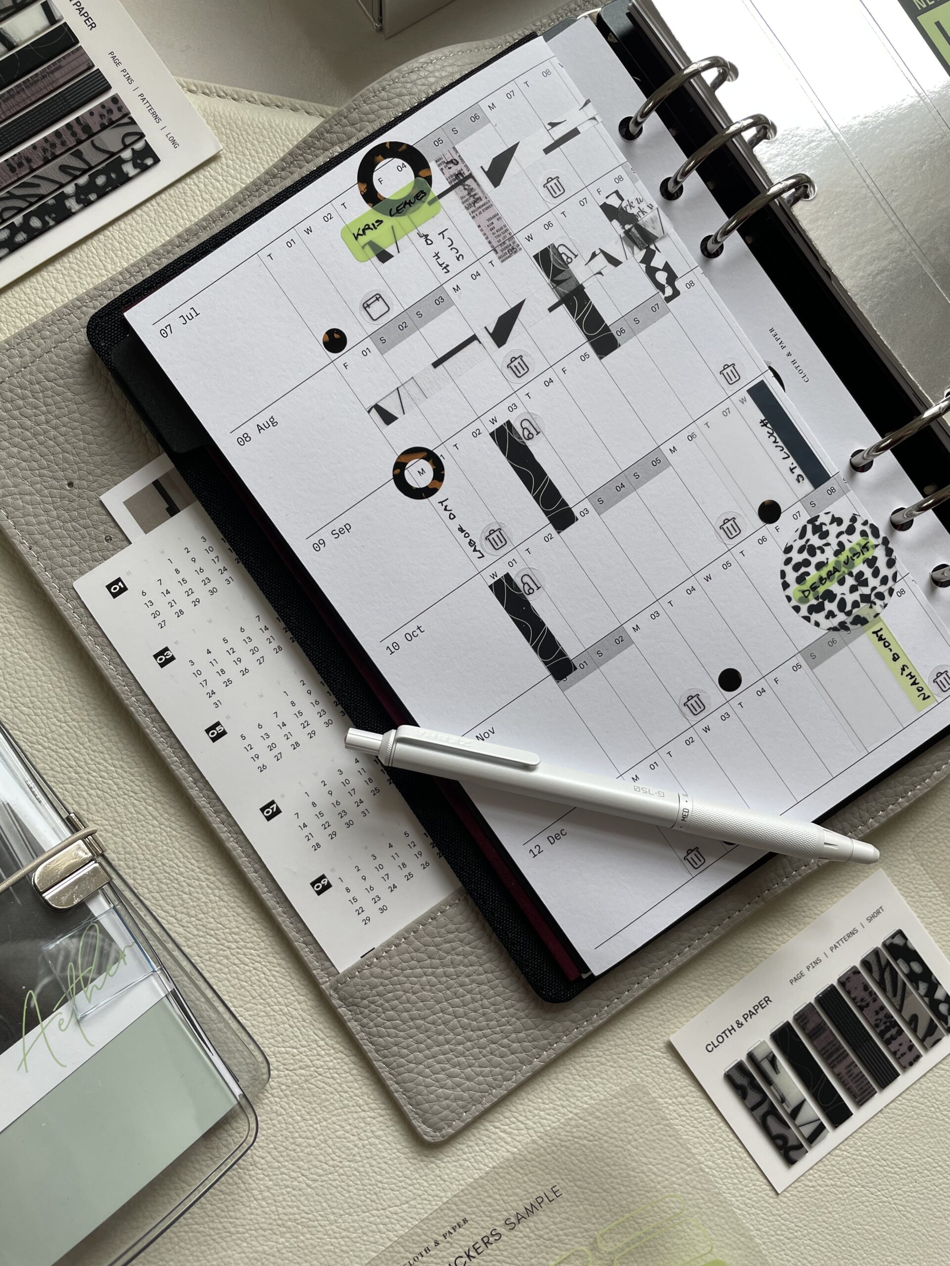 Bold Black & Lime Green Monthly Planner Layout — 🌸 💍 secret to staying productive