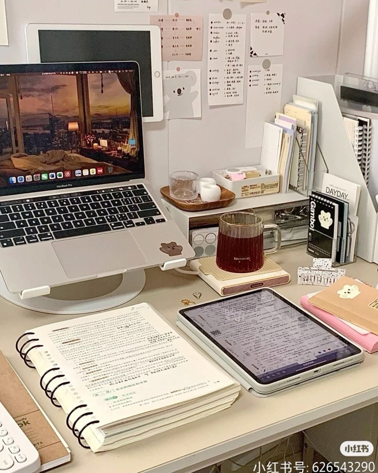 Digital Design Inspiration & Creative Planner Assets — 💌 💍 dream life manifestation