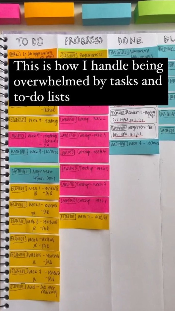 Vibrant Color Shift for Creative Projects — 📁 📁 dream life manifestation