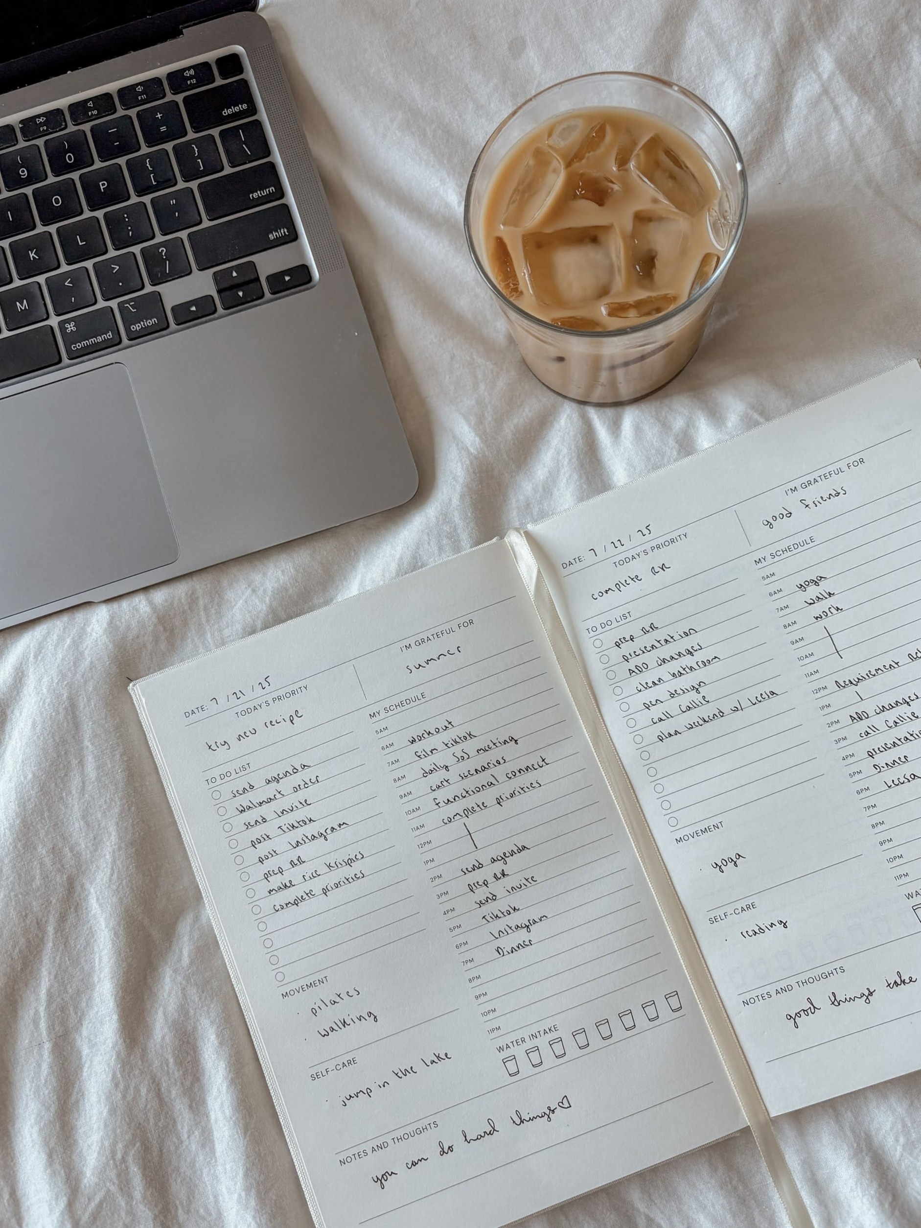 🤍 🎀 Wellness Planner for Productive Mornings | Corporate Girl Desk | secret to staying productive